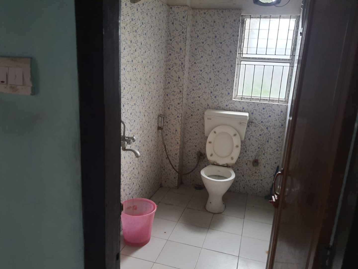 Semi Furnished 3bhk in Akashi Nagar Road, West Jyotinagar, Noonmati, Guwahati, Assam 781004, India for Rent